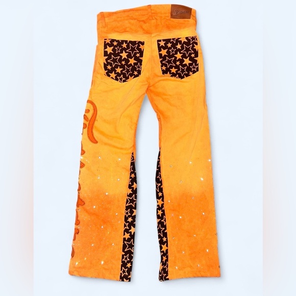 Y2K TRAPSTARS Low Rise Embellished Flare Jeans Tag 32 Star Graphic Rhinestone - Picture 7 of 8
